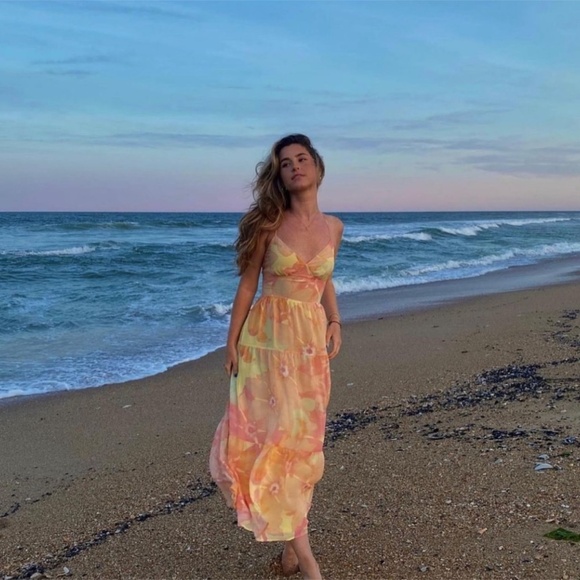 WAYF Cami Lace-Up Back Tiered Maxi Dress - Picture 1 of 9